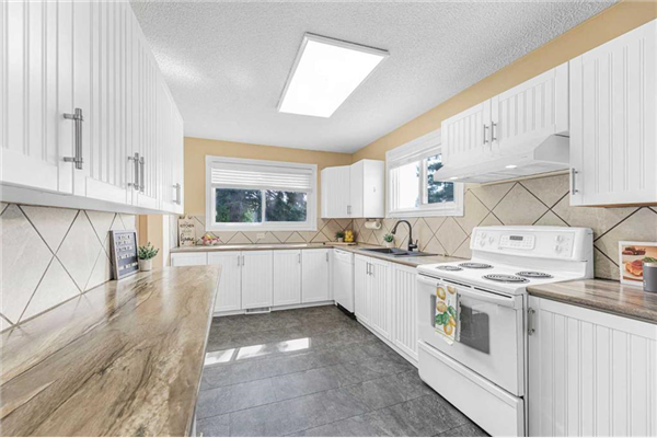 420 2 Avenue NE, Airdrie