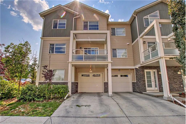 641 Redstone View NE, Calgary
