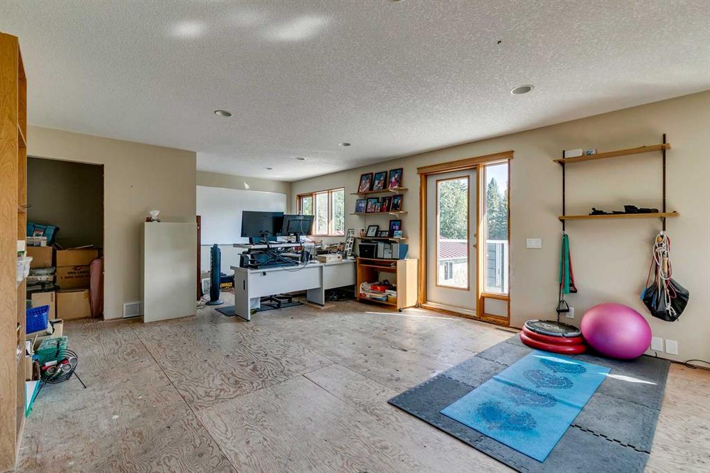 Listing A2076174 - Large Photo # 29