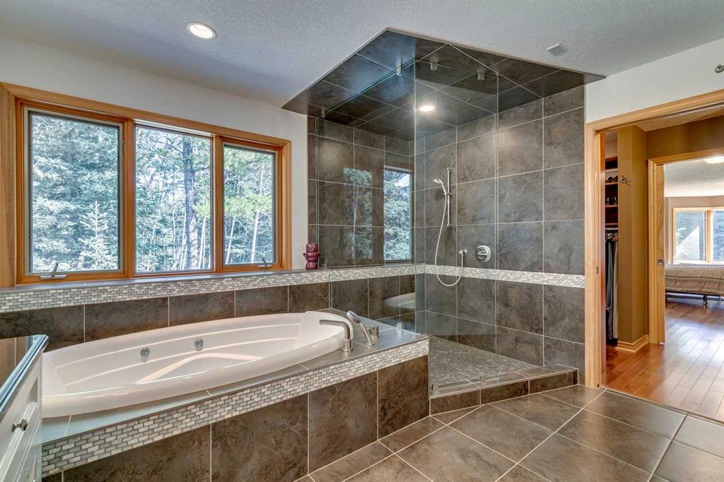 Listing A2076174 - Large Photo # 18