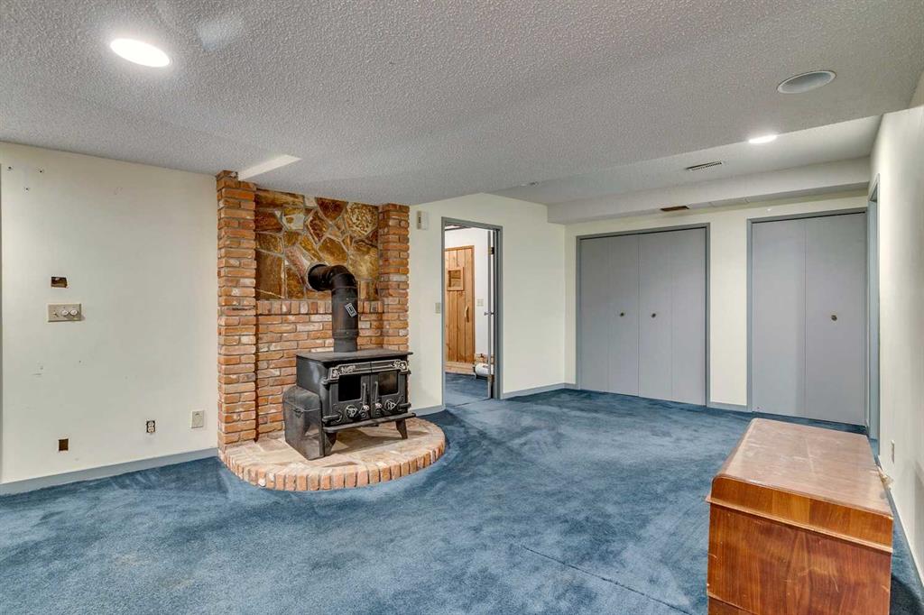 Listing A2076174 - Large Photo # 46