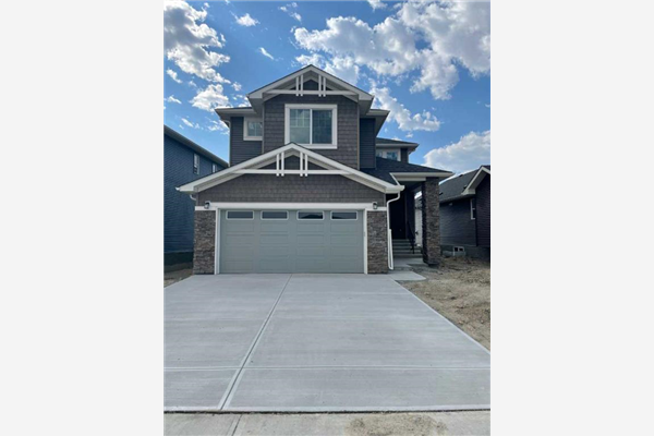 1615 Baywater Street SW, Airdrie
