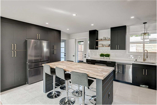 356 96 Avenue SE, Calgary