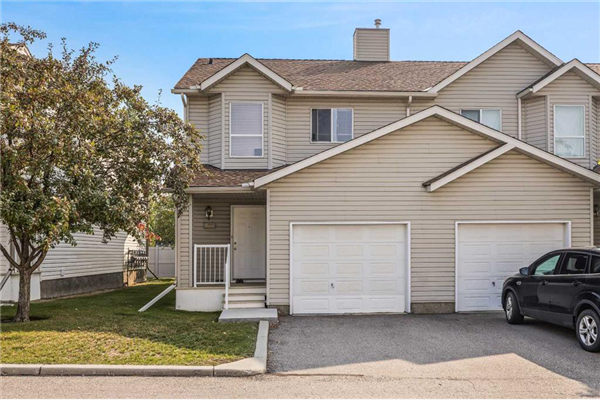 107 Mt Douglas Manor SE, Calgary