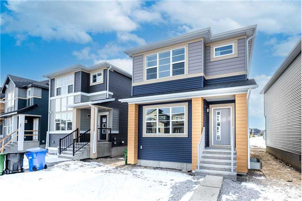 134 Corner Meadows Gardens NE, Calgary