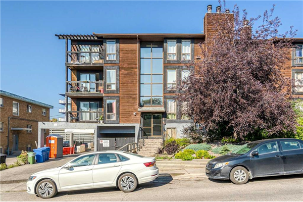 2611 15A Street SW, Calgary