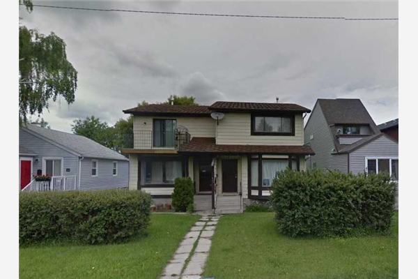 434 25 Avenue NE, Calgary