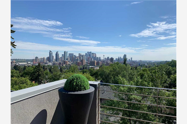 1826 18A Street SW, Calgary