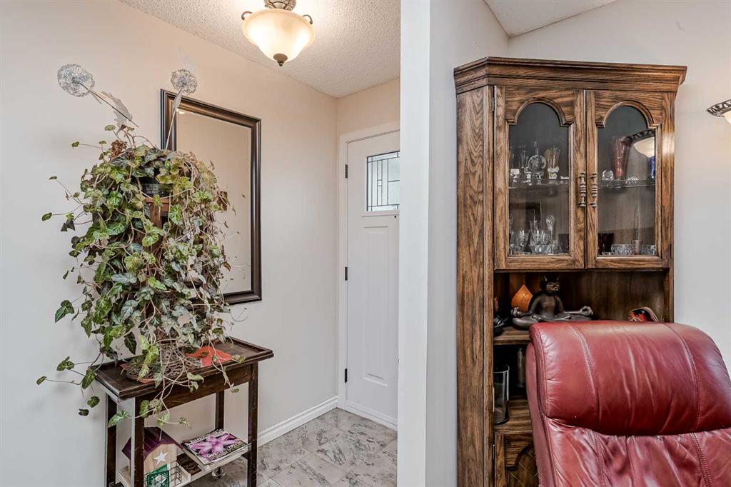 Listing A2077725 - Large Photo # 3