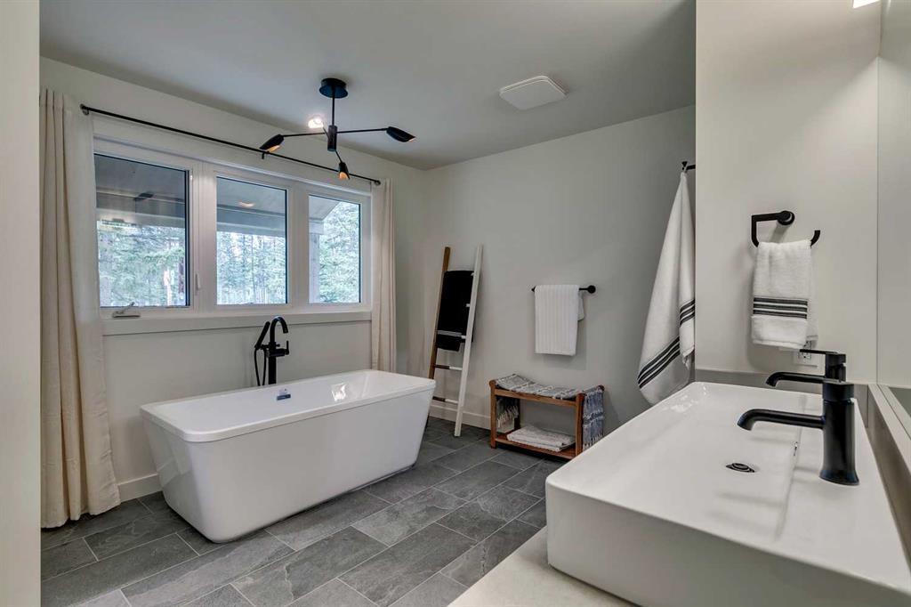 Listing A2077830 - Large Photo # 35