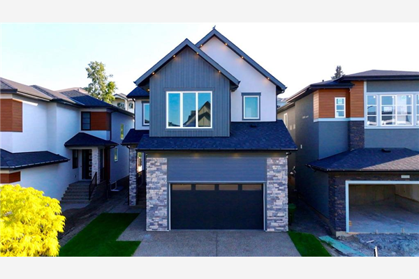 73 Hampstead Mews NW, Calgary
