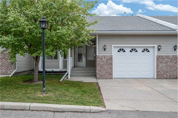 81 Riverview Point SE, Calgary