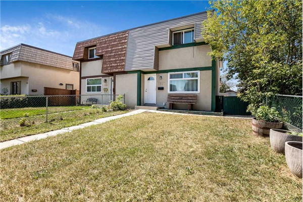 7607 26A Street SE, Calgary