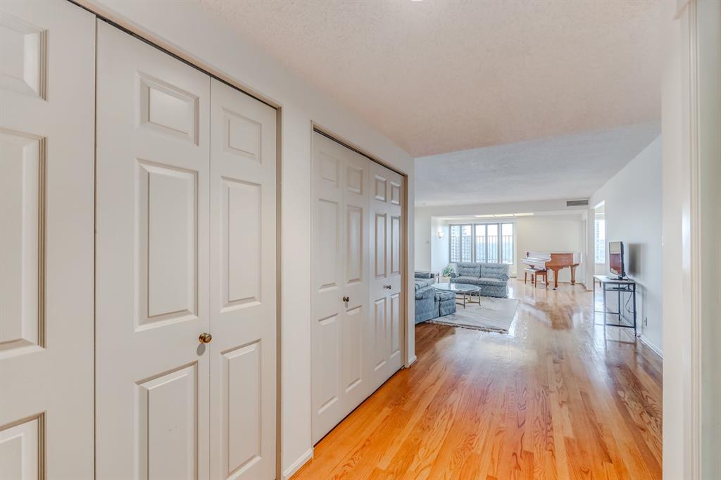 Listing A2078150 - Large Photo # 33