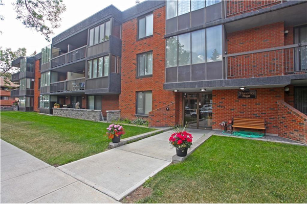345 4 Avenue NE, Calgary