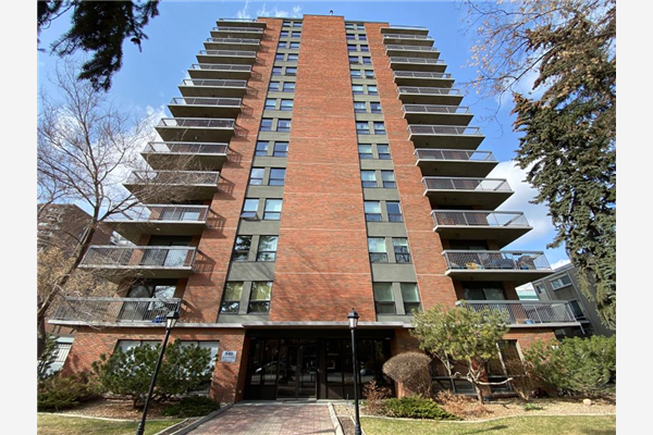 540 14 Avenue SW, Calgary