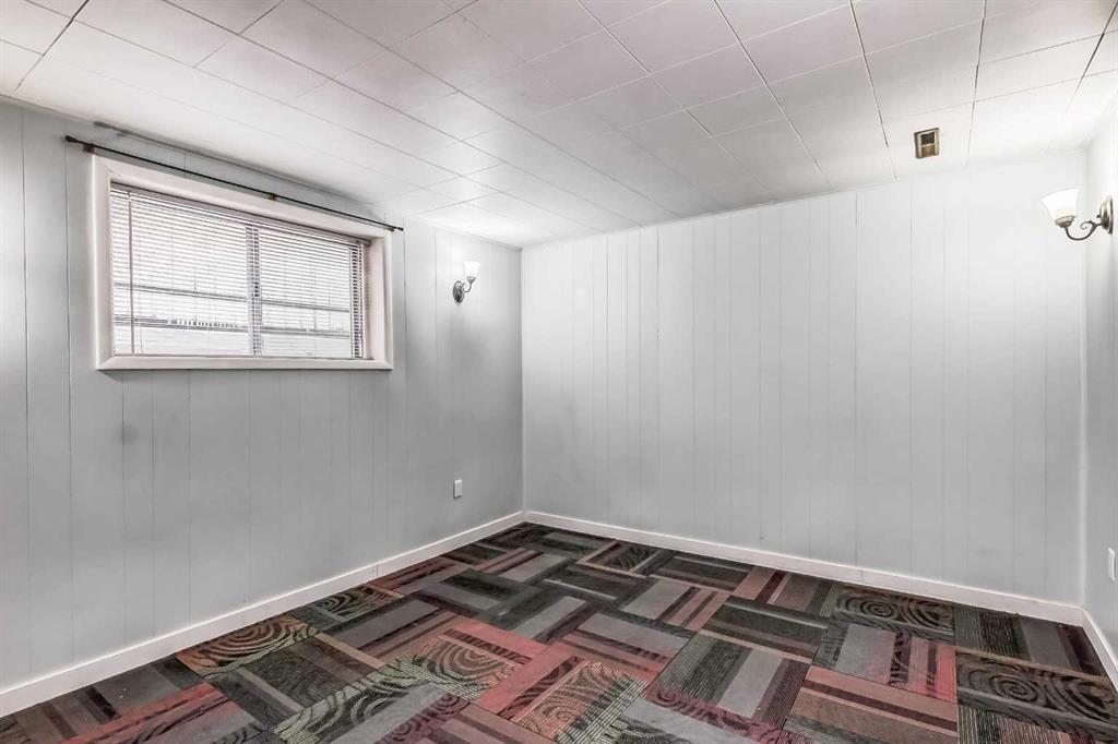 Listing A2079090 - Large Photo # 30