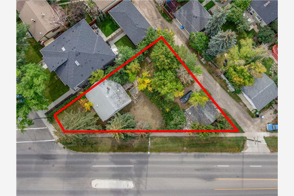 3407 3 Avenue NW, Calgary