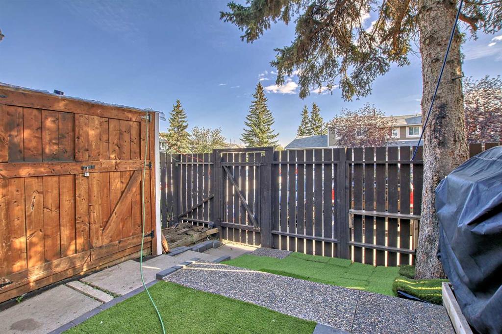 Listing A2079919 - Large Photo # 29