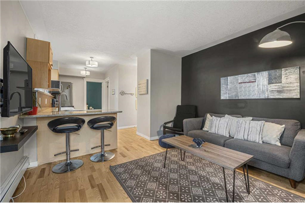 2417 2 Street SW, Calgary