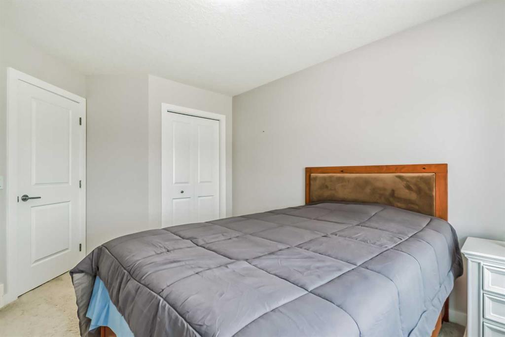 108 Aspenmere Circle