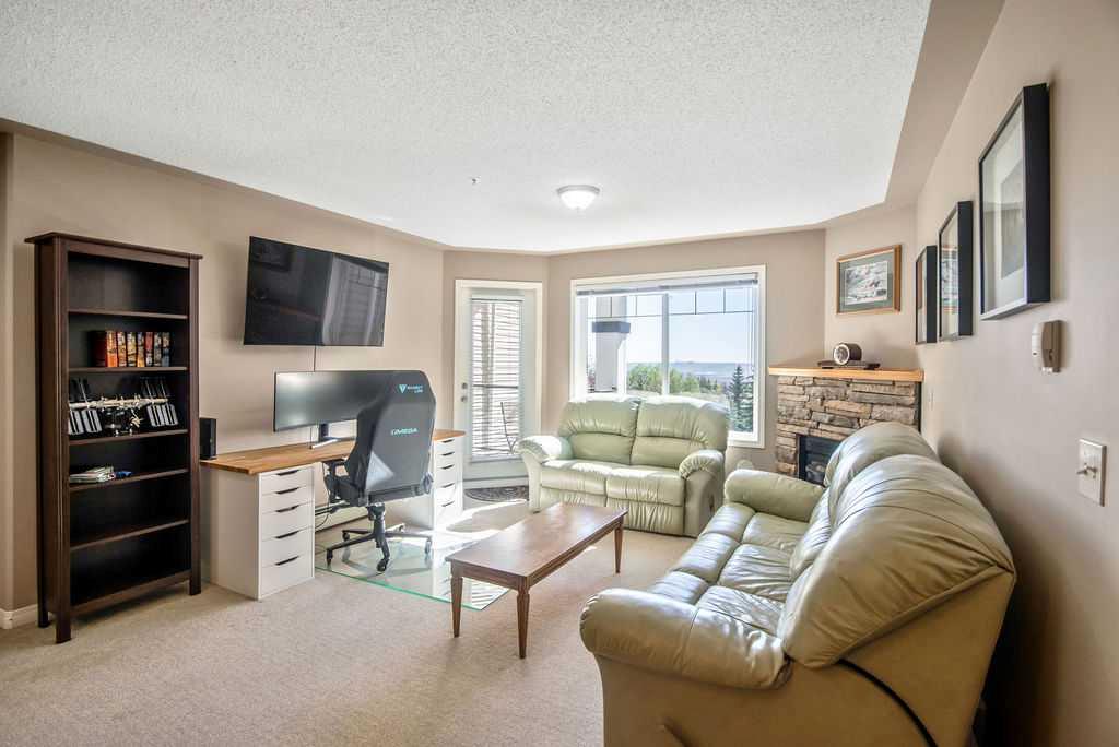 Listing A2080140 - Large Photo # 17