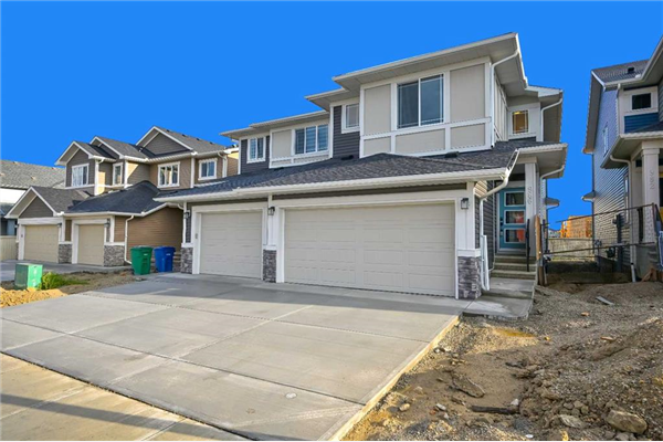 986 Bayview Rise, Airdrie