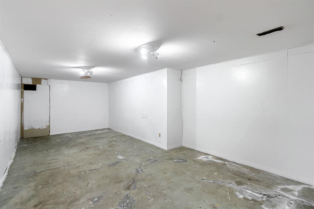 Listing A2080290 - Large Photo # 18