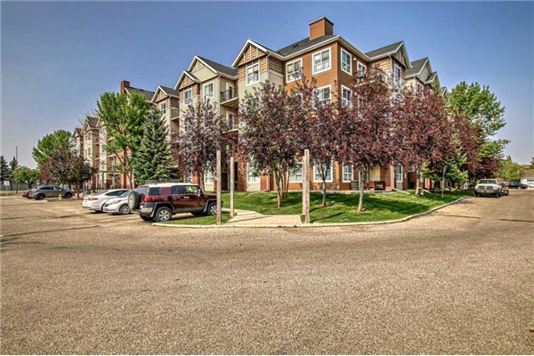 73 Erin Woods Court SE, Calgary