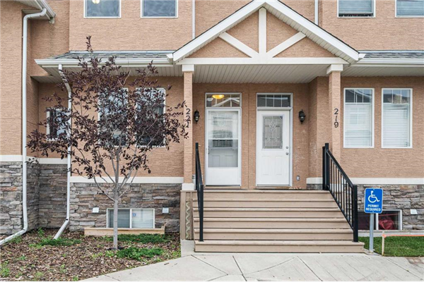 221 Strathcona Circle, Strathmore