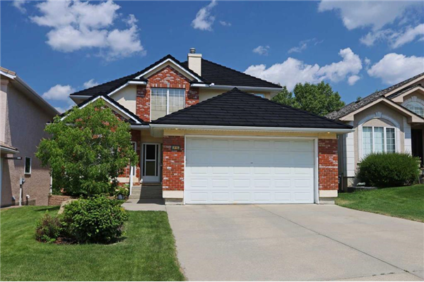 235 Hamptons Drive NW, Calgary