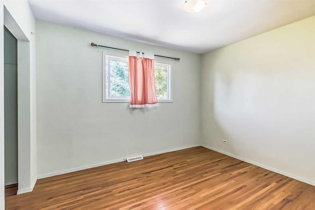 Listing A2080864 - Large Photo # 11