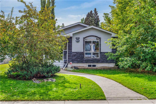 825 23 Avenue NW, Calgary