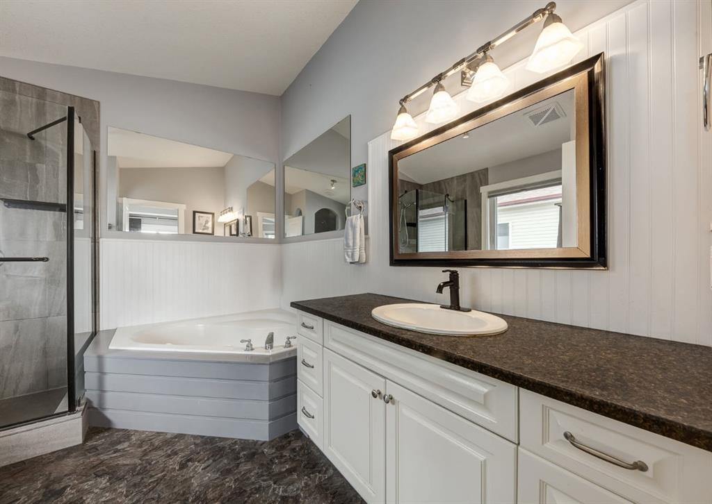 Listing A2081176 - Large Photo # 19