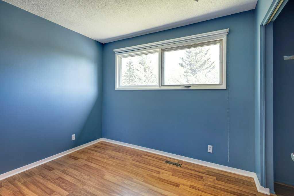 Listing A2081328 - Large Photo # 18