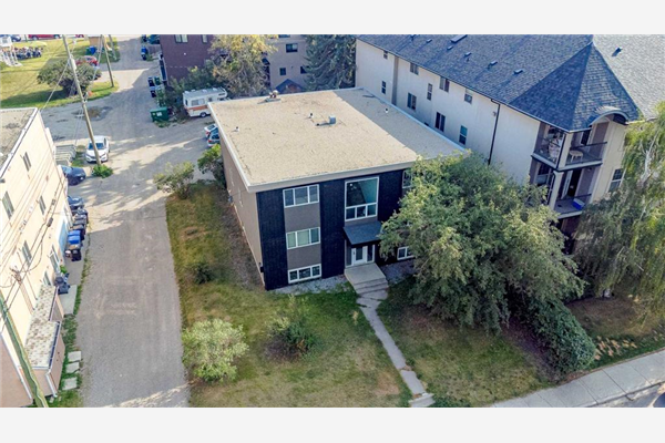 1611 36 Avenue SW, Calgary