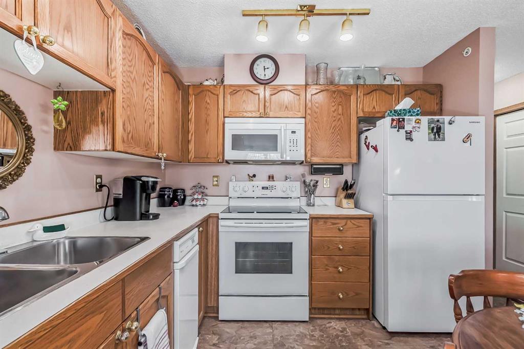 Listing A2081347 - Large Photo # 12