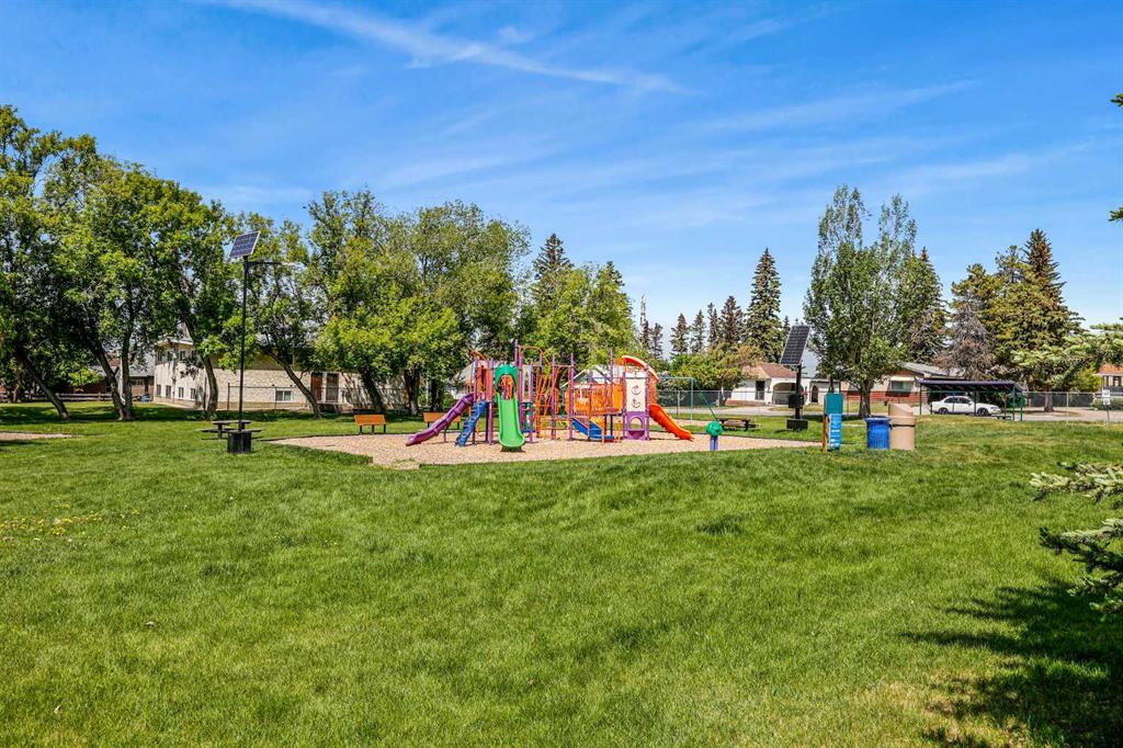 Listing A2081430 - Large Photo # 41