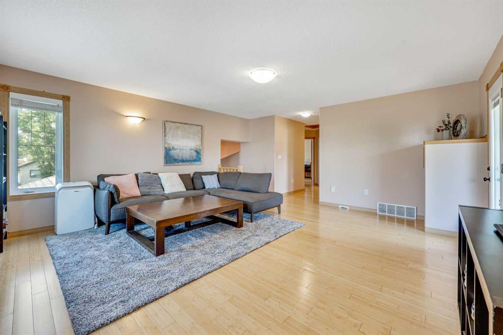 Listing A2081430 - Large Photo # 20