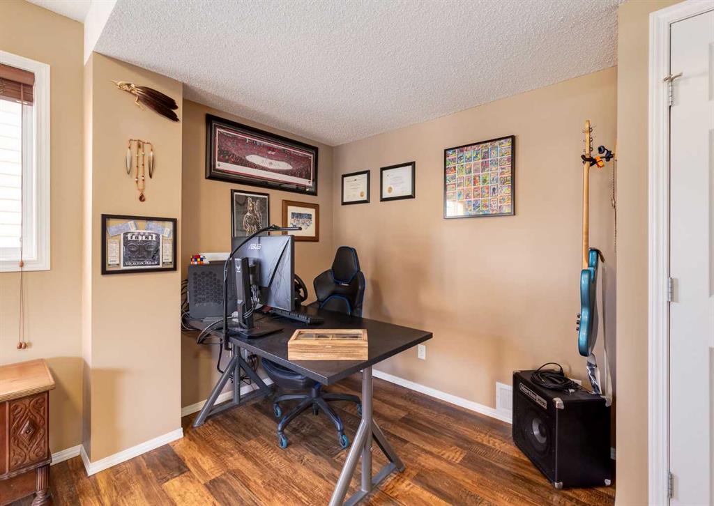 Listing A2081468 - Large Photo # 31