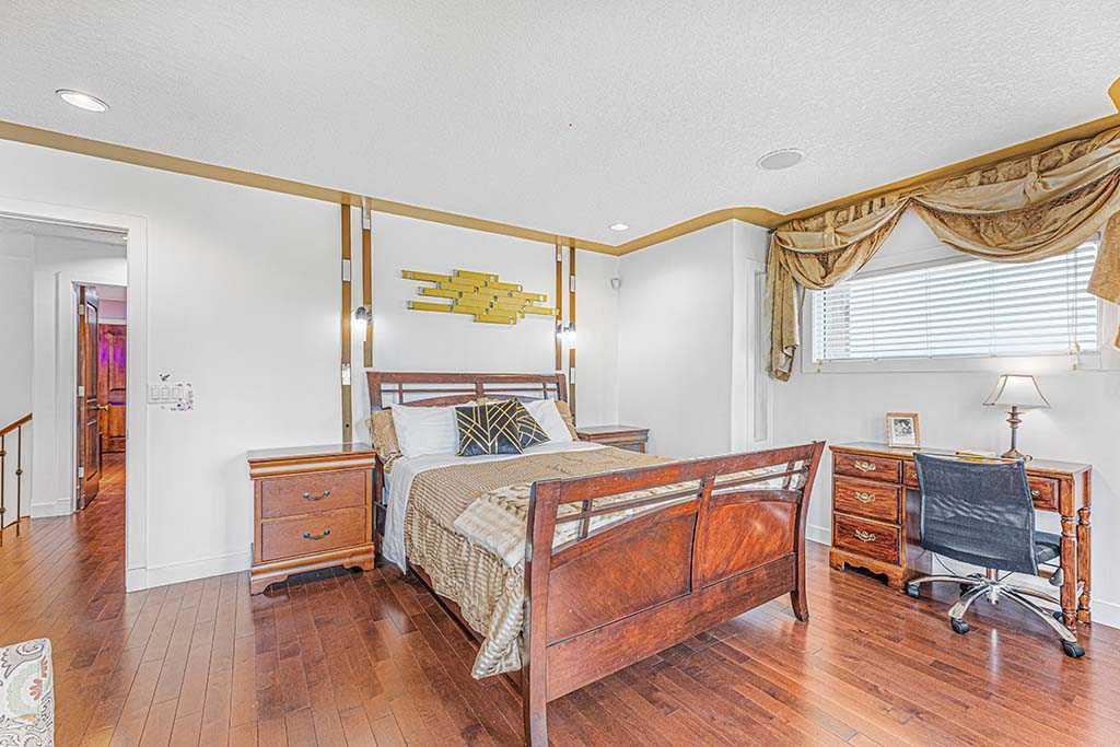 Listing A2081477 - Large Photo # 22