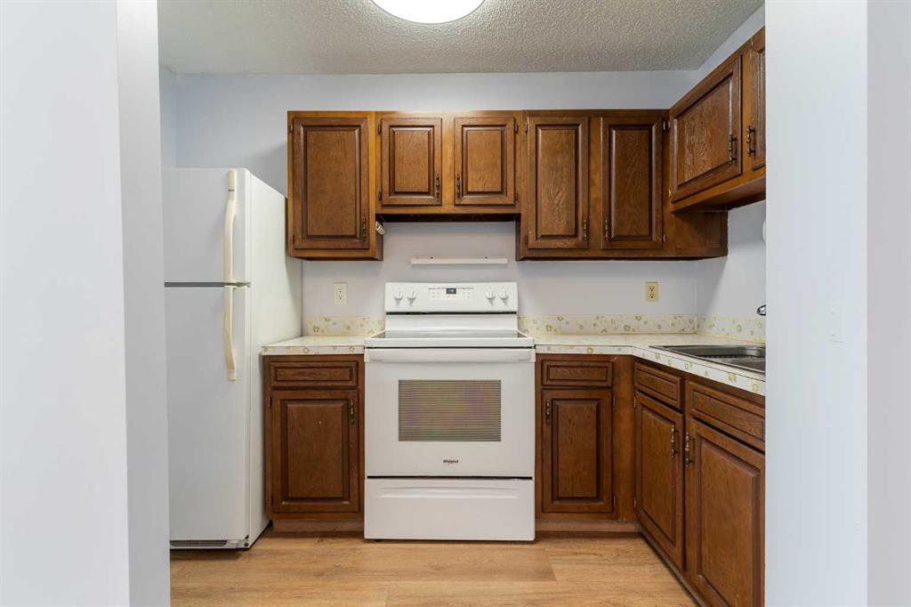 Listing A2081484 - Large Photo # 11