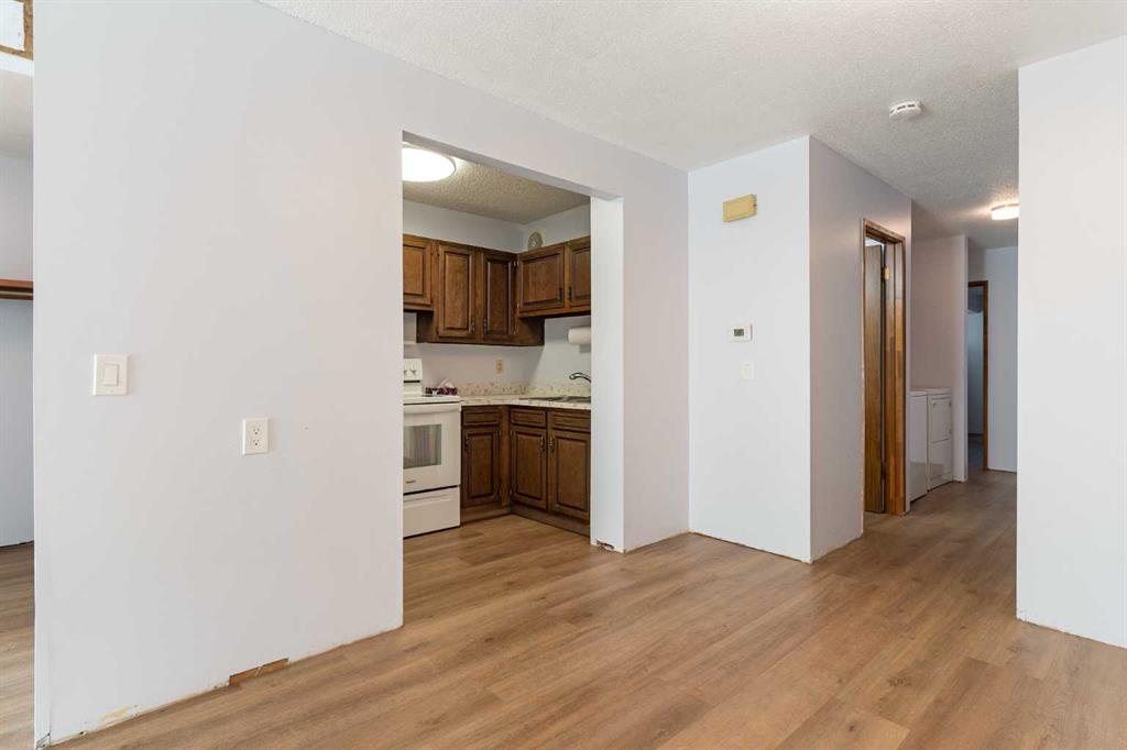 Listing A2081484 - Large Photo # 10