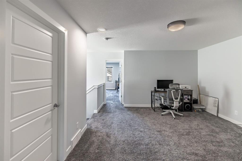 Listing A2081489 - Large Photo # 22