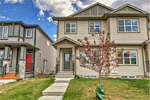 44 Cornerbrook Gate NE, Calgary