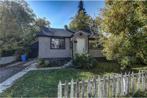 839 Mcpherson Road NE, Calgary