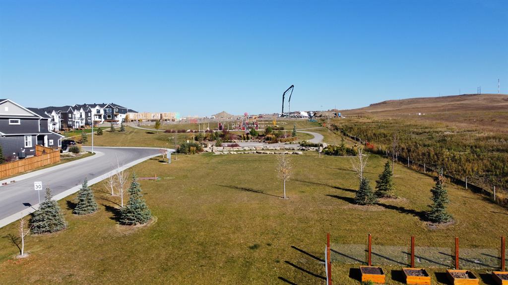 1 Heritage Park
