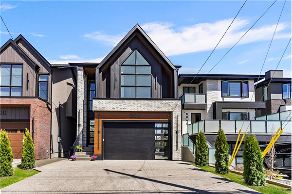 502 30 Avenue NE, Calgary
