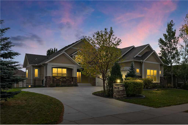 166 Cimarron Drive, Okotoks