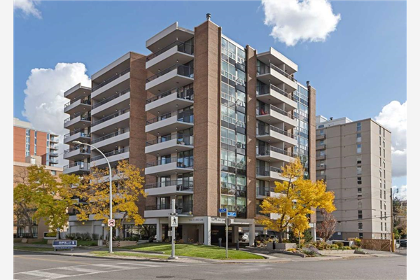 133 25 Avenue SW, Calgary